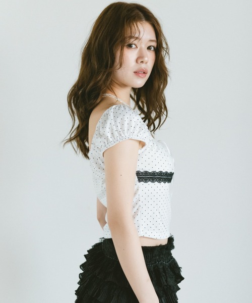 VANNIE U(ヴァニーユー)の「レース切り替えドットミニパフスリーブトップス(Tシャツ/カットソー・レディース・ホワイト/ブラック・FREE)」の16枚目の写真