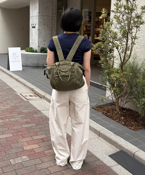 UNDERSTATEMENTs(アンダーステイトメント)の「【ユニセックス】2WAYヴィンテージライクバックパック/リュック/通勤通学(ショルダーバッグ・メンズ・ワイン/グリーン/ブラック・FREE)」の20枚目の写真