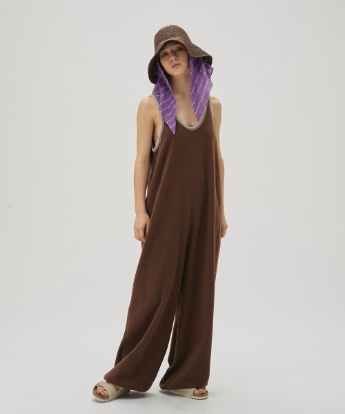 TODAYFUL(トゥデイフル)の「Cotton Bi-color Combinaison(サロペット/オーバーオール・レディース・ブラウン/アイボリー/インディゴブルー・38inch/36inch)」の2枚目の写真