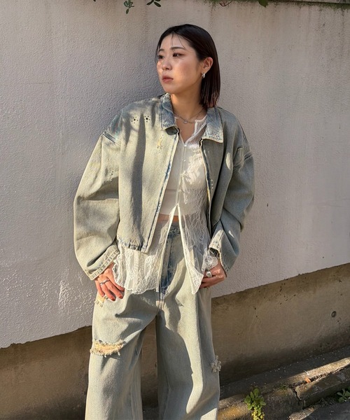 Ameri(アメリ)の「TATTOO STUDS DENIM JACKET(デニムジャケット・レディース・ブルー/ブラック・MEDIUM/SMALL)」の8枚目の写真