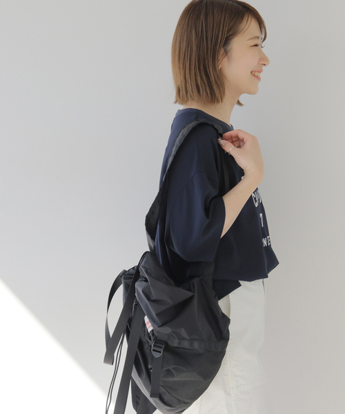 JOURNAL STANDARD relume(ジャーナルスタンダード レリューム)の「《追加2》2WAYジョーゼットロゴTEE(Tシャツ/カットソー・レディース・スミクロ/ホワイト系その他/ブラウン/ダークブルー・FREE)」の5枚目の写真