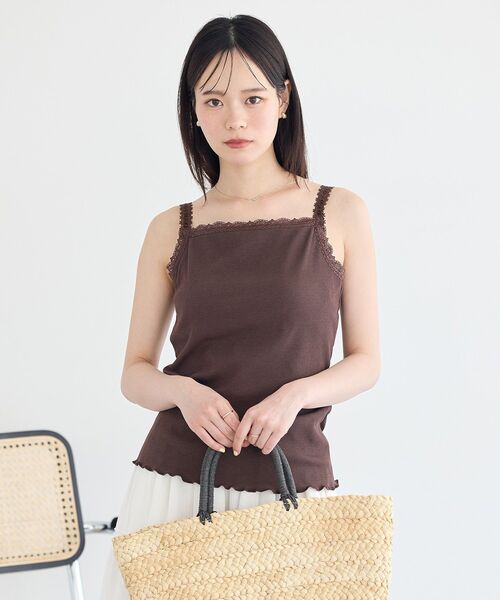 earth music&ecology（アースミュージックアンドエコロジー）の「カップ付レースキャミソール（キャミソール・レディース・オフホワイト/ブラウン/ブラック・FREE）」の5枚目の写真