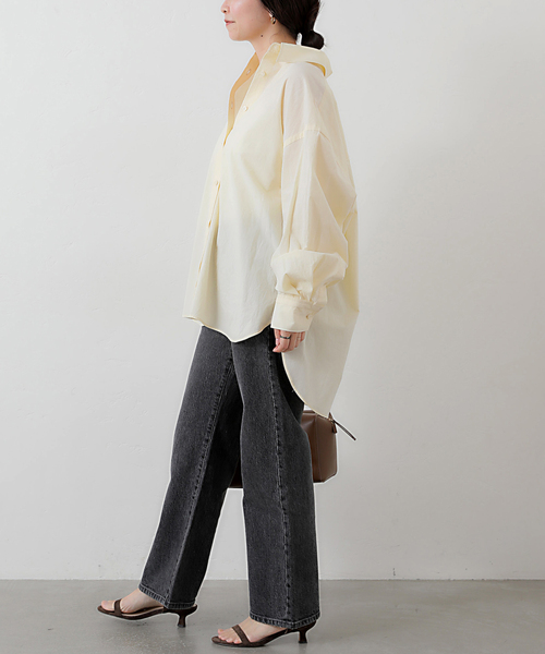 SLOBE IENA(スローブイエナ)の「コットンビックレギュラーシャツ(シャツ/ブラウス・レディース・ホワイト/サックスブルー/イエロー・FREE)」の15枚目の写真