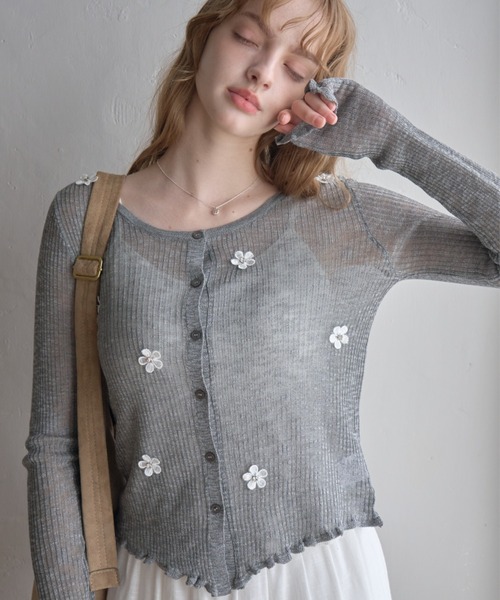 Birthday room(バースデイルーム)の「花モチーフシアーCD/Sheer Cardigan with Floral Motif(カーディガン/ボレロ・レディース・ピンク/オフホワイト/グレー・FREE)」の1枚目の写真