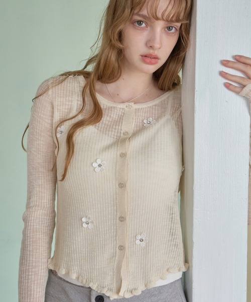 Birthday room(バースデイルーム)の「花モチーフシアーCD/Sheer Cardigan with Floral Motif(カーディガン/ボレロ・レディース・ピンク/オフホワイト/グレー・FREE)」の2枚目の写真