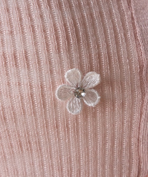 Birthday room(バースデイルーム)の「花モチーフシアーCD/Sheer Cardigan with Floral Motif(カーディガン/ボレロ・レディース・ピンク/オフホワイト/グレー・FREE)」の4枚目の写真