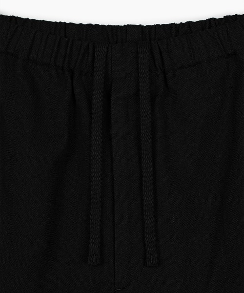 LAD MUSICIAN(ラッドミュージシャン)の「KHADI OXFORD SHORT PANTS(その他パンツ・メンズ・ブラック・46/44/42)」の4枚目の写真