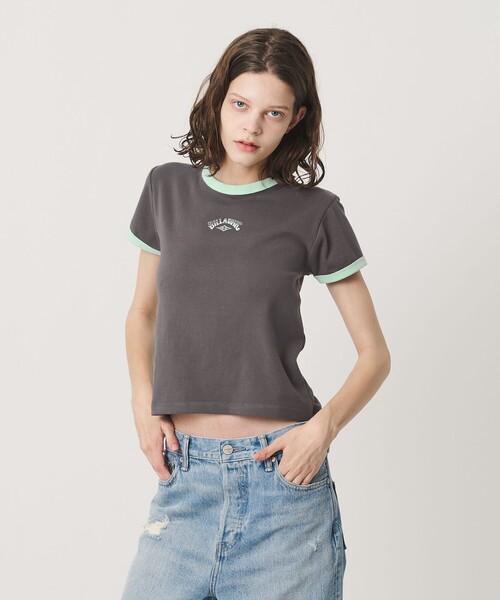 BILLABONG(ビラボン)の「<BILLABONG × CGS.>リンガー Tシャツ ウィメンズ(Tシャツ/カットソー・レディース・ベージュ/ダークグレー・M)」の3枚目の写真