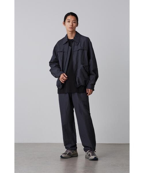 YLEVE(イレーヴ)の「YLEVE / RAMIE COTTON WEATHER BLOUSON UNISEX(ブルゾン・メンズ・カーキ/グレー・3/5)」の3枚目の写真