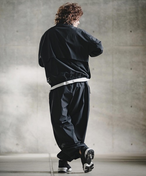 GLIMCLAP(グリムクラップ)の「mp15195-Ripstop & Stretch Nylon Wide Track Pants トラックパンツ(211-005-gla-cg)(その他パンツ・メンズ・ブラック/ブルー・S/L/M)」の14枚目の写真