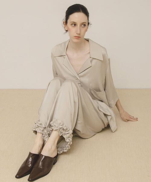 LAATO(ラート)の「open collar shirts(シャツ/ブラウス・レディース・ダークブラウン/グレー系その他・FREE)」の1枚目の写真