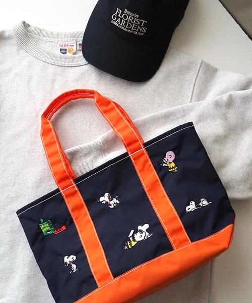Vintage PEANUTS（ビンテージピーナッツ）の「"11"≪Vintage PEANUTS≫1ポケット 刺繍 バイカラー トートバッグ（トートバッグ・レディース・ネイビー/ベージュ/ダークグレー・M）」の3枚目の写真