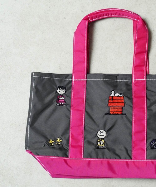 Vintage PEANUTS（ビンテージピーナッツ）の「"11"≪Vintage PEANUTS≫1ポケット 刺繍 バイカラー トートバッグ（トートバッグ・レディース・ネイビー/ベージュ/ダークグレー・M）」の9枚目の写真