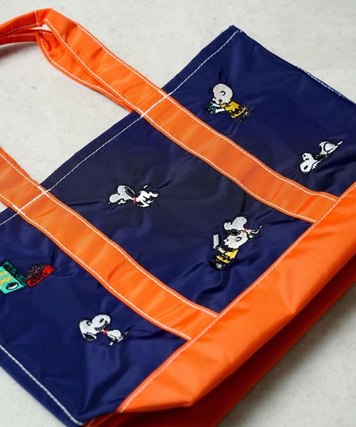 Vintage PEANUTS（ビンテージピーナッツ）の「"11"≪Vintage PEANUTS≫1ポケット 刺繍 バイカラー トートバッグ（トートバッグ・レディース・ネイビー/ベージュ/ダークグレー・M）」の16枚目の写真