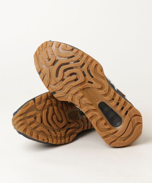 KEEN(キーン)の「【New】UNEEK TREKKER / ユニーク トレッカー / レディース シューズ(スニーカー・レディース・ネイビー・22.5cm/23cm/23.5cm/24cm/24.5cm/25cm/25.5cm/26cm)」の3枚目の写真