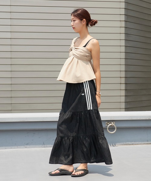 adidas(アディダス)の「adidas/アディダス ORI DENIM SKIRT スリーストライプス デニムスカート ウエストゴム カジュアル モダン レディース 2026年夏 夏服(スカート・レディース・ブラック/ブルー・S/M/L)」の16枚目の写真