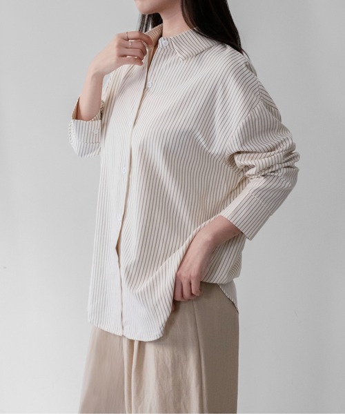 on:nue(オンニュ)の「【on:nue】ピーチスキンストライプオーバーサイズシャツ /26-27 AW COLLECTION(シャツ/ブラウス・レディース・ブラウン/アイボリー/バーガンディー・FREE)」の4枚目の写真