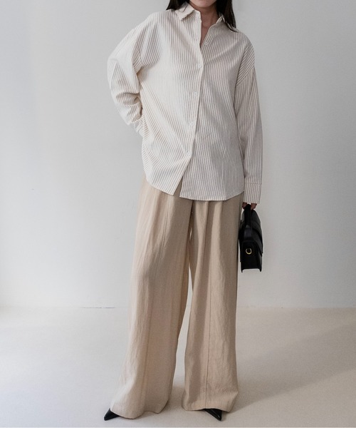 on:nue(オンニュ)の「【on:nue】ピーチスキンストライプオーバーサイズシャツ /26-27 AW COLLECTION(シャツ/ブラウス・レディース・ブラウン/アイボリー/バーガンディー・FREE)」の7枚目の写真