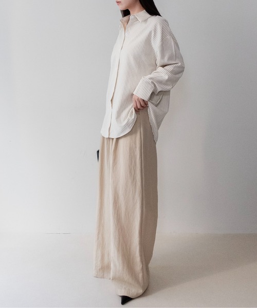 on:nue(オンニュ)の「【on:nue】ピーチスキンストライプオーバーサイズシャツ /26-27 AW COLLECTION(シャツ/ブラウス・レディース・ブラウン/アイボリー/バーガンディー・FREE)」の9枚目の写真