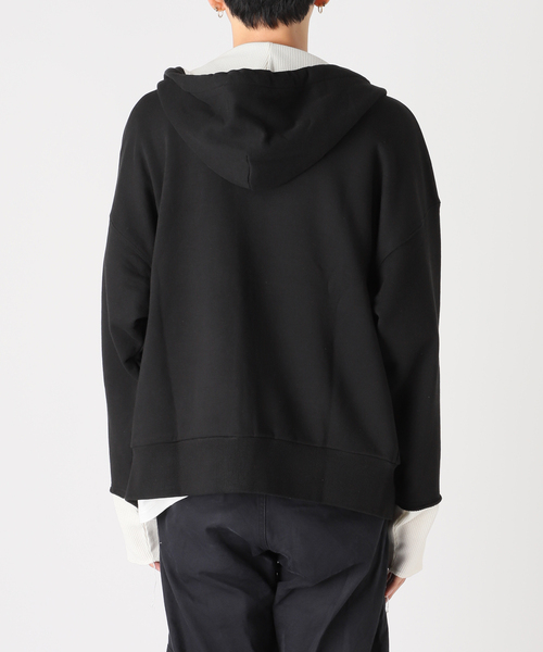 Russell Athletic（ラッセルアスレティック）の「RUSSELL ATHLETIC / ラッセル アスレティック 別注 Layered Zip Hoodie（パーカー・メンズ・ブラック/グレー・MEDIUM/LARGE）」の6枚目の写真