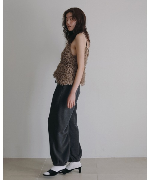 anuke（アンヌーク）の「Tulle Fringe Camisole（キャミソール・レディース・ブラック/ベージュ・FREE）」の4枚目の写真