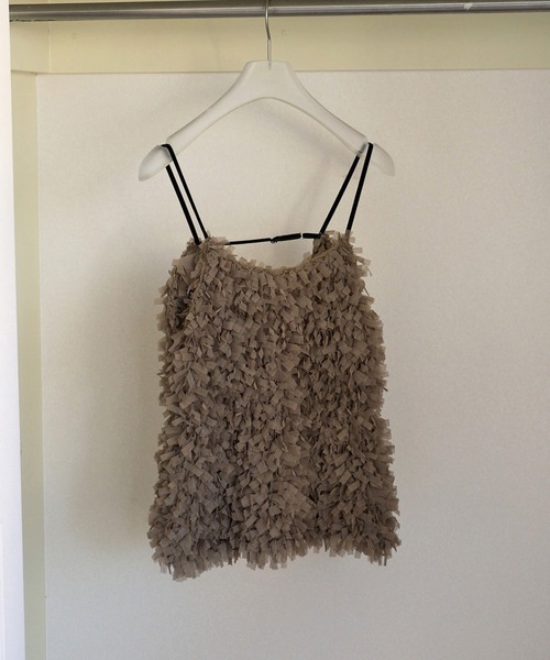 anuke（アンヌーク）の「Tulle Fringe Camisole（キャミソール・レディース・ブラック/ベージュ・FREE）」の12枚目の写真