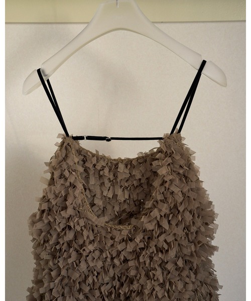 anuke（アンヌーク）の「Tulle Fringe Camisole（キャミソール・レディース・ブラック/ベージュ・FREE）」の15枚目の写真