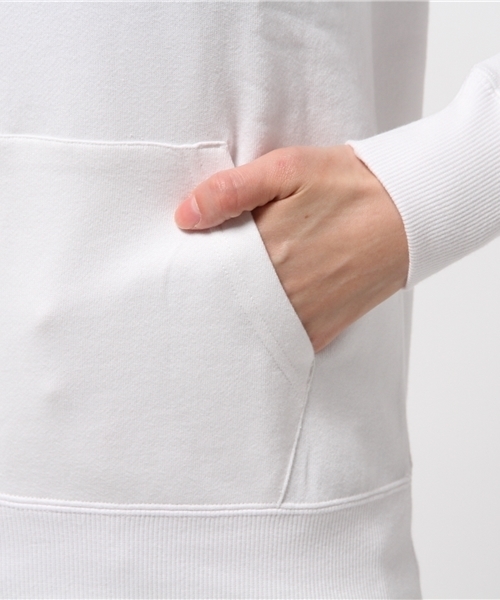 Champion(チャンピオン)の「【Champion】無地スウェットパーカー(パーカー・レディース・グレー/ベージュ/ホワイト/オリーブ/ブラック/ネイビー・SMALL/LARGE/MEDIUM)」の12枚目の写真