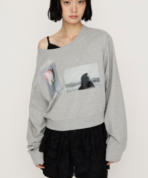 SLY(スライ)の「ONE SHOULDER MIX GRAPHIC TOPS ワンショルダーミックスグラフィックトップス 秋服 冬服(Tシャツ/カットソー・レディース・杢グレー/オフホワイト/ブラック・FREE)」の3枚目の写真