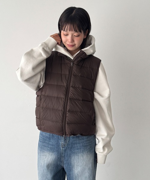 CANAL JEAN(キャナルジーン)の「Lakey Park スタンドカラーダウンベスト(ダウンベスト・レディース・ブラウン/イエロー/ブラック・ONE SIZE)」の9枚目の写真