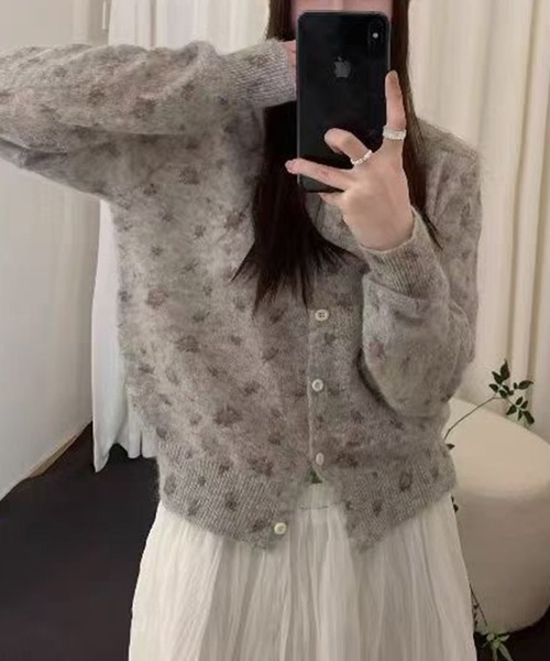 shyam inspiration(シャムインスピレーション)の「フラワープリントシアーカーディガン(カーディガン/ボレロ・レディース・グレー/パープル/アイボリー・F)」の4枚目の写真