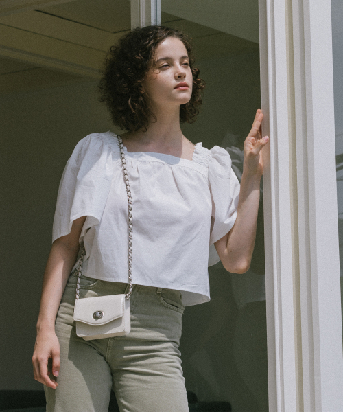OVHEE(オヴェイ)の「ミニョンマイクロバッグ Mignon Micro Bag(メッセンジャーバッグ・レディース・ブラック/シルバー/クリーム/ライトピンク・FREE)」の10枚目の写真
