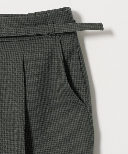 A DAY IN THE LIFE UNITED ARROWS(アデイインザライフユナイテッドアローズ)の「ツイル ベルト タックワイドパンツ ‐ウォッシャブル‐ <A DAY IN THE LIFE>(その他パンツ・レディース・ブラック/モカ/ダークグレー・40/36/38)」の12枚目の写真
