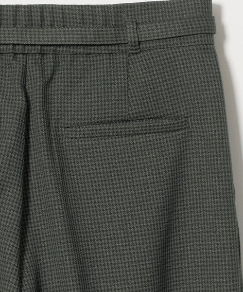 A DAY IN THE LIFE UNITED ARROWS(アデイインザライフユナイテッドアローズ)の「ツイル ベルト タックワイドパンツ ‐ウォッシャブル‐ <A DAY IN THE LIFE>(その他パンツ・レディース・ブラック/モカ/ダークグレー・40/36/38)」の13枚目の写真