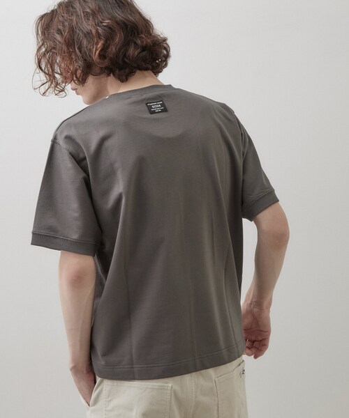Dessin(デッサン)の「ロゴ刺繍ミニ裏毛Tシャツ(Tシャツ/カットソー・メンズ・グレー/モスグリーン/オフホワイト/チャコールグレー・03/02)」の15枚目の写真