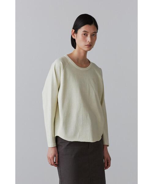 YLEVE(イレーヴ)の「YLEVE / OPEN END COTTON PIGMENT DYE BASEBALL T(Tシャツ/カットソー・レディース・レッド/ベージュ/グレー・1)」の3枚目の写真