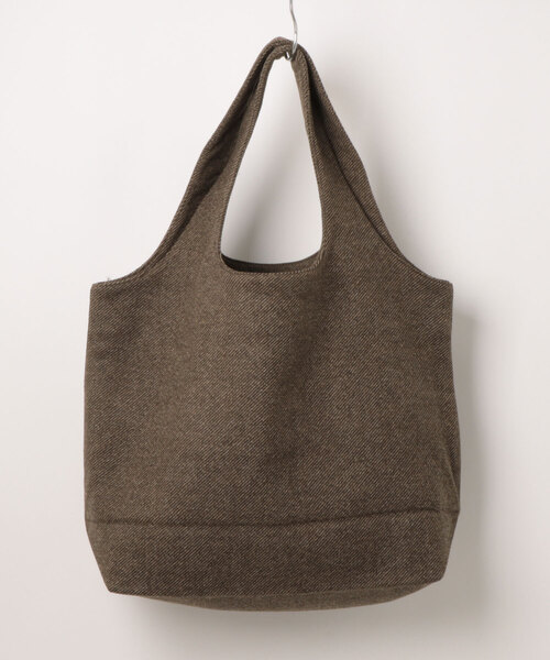 A.P.C.（アーペーセー）の「TOTE NINON（トートバッグ・メンズ・ブラウン系その他・ONESIZE）」の2枚目の写真