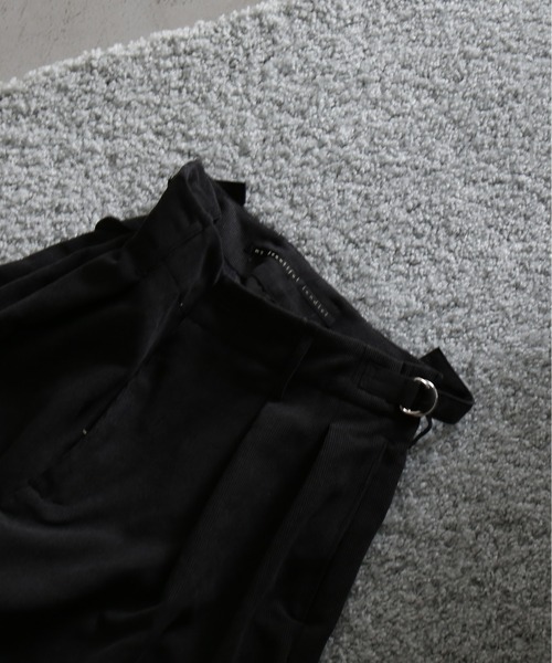 my beautiful landlet（マイビューティフルランドレット）の「my beautiful landlet 2 tuck corduroy wide pants（その他パンツ・メンズ・ブラック/グレー・0）」の6枚目の写真
