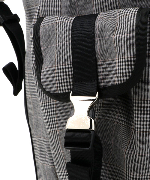 HEAD PORTER（ヘッドポーター）の「SAVILLE/RUCKSACK（バックパック/リュック・メンズ・グレー/ネイビー・ONE SIZE）」の12枚目の写真