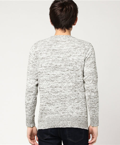 gim（ジム）の「【gim/ジム】綿麻スラブクルーネックニット（ニット/セーター・メンズ・グレー/ベージュ・MEDIUM/LARGE）」の4枚目の写真