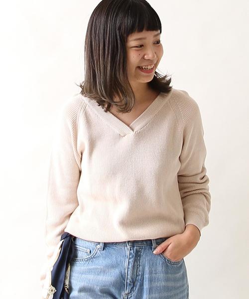 coen（コーエン）の「【スマイルプライス】カラーコットンVネックニット（ニット/セーター・レディース・ネイビー/ベージュ/ピンク/ホワイト・LARGE/MEDIUM）」の3枚目の写真