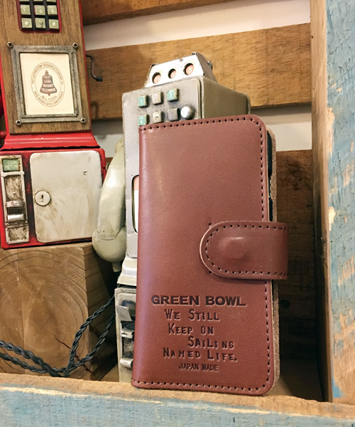 GREEN BOWL（グリーンボウル）の「GREEN BOWL Leather iphone Case/グリーンボウルレザーアイフォンケース（スマホケース/カバー・メンズ・カーキ/ネイビー/ブラウン/キャメル・FREE）」の16枚目の写真
