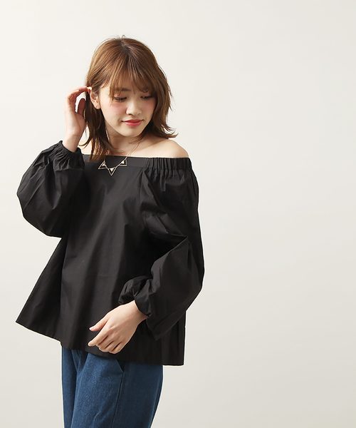 WEGO（ウィゴー）の「WEGO/ボリュームパフオフショルダーブラウス（シャツ/ブラウス・レディース・ホワイト/ブルー系その他4/ブラック/ベージュ/ライトピンク・FREE）」の16枚目の写真