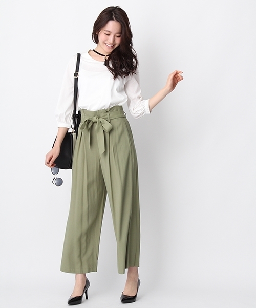 Andemiu（アンデミュウ）の「チョーカールックTシャツ752843（Tシャツ/カットソー・レディース・ホワイト/ブラック/ライトブルー・FREE）」の4枚目の写真