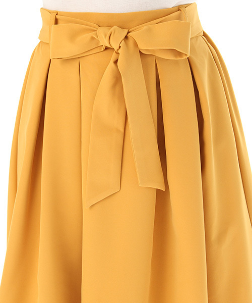 Honeys(ハニーズ)の「ベルト付ミディ丈フレアスカート(スカート・レディース・ブラック/ネイビー/レッド系その他/イエロー/グリーン・S/M/L)」の9枚目の写真