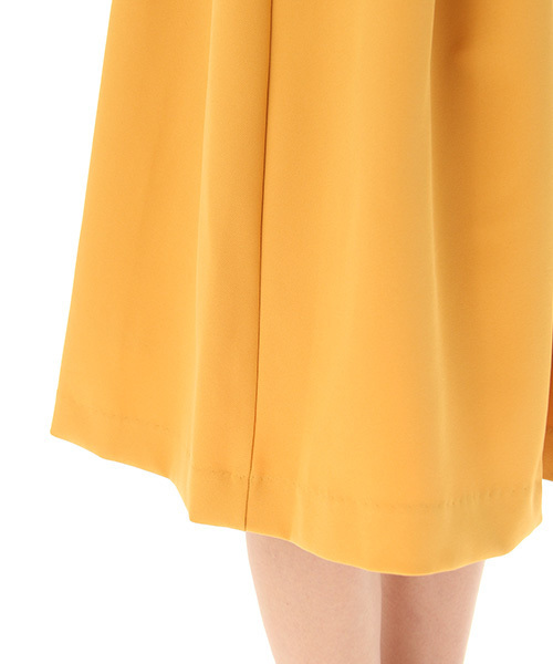 Honeys(ハニーズ)の「ベルト付ミディ丈フレアスカート(スカート・レディース・ブラック/ネイビー/レッド系その他/イエロー/グリーン・S/M/L)」の11枚目の写真