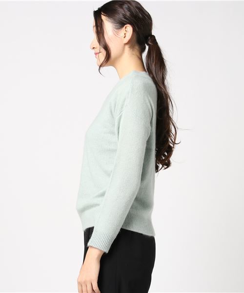 un dix cors（アンディコール）の「ラクーン混Vプルオーバーニット（ニット/セーター・レディース・ライトブルー・ﾌﾘ-）」の2枚目の写真