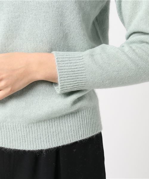 un dix cors（アンディコール）の「ラクーン混Vプルオーバーニット（ニット/セーター・レディース・ライトブルー・ﾌﾘ-）」の6枚目の写真