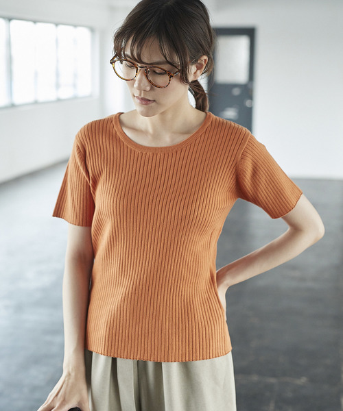 AMERICAN HOLIC（アメリカンホリック）の「・Uネックリブプルオーバー（ニット/セーター・レディース・オレンジ/ブルー/ブルー系その他2/オフホワイト/ブラック/ベージュ/ネイビー/ホワイト系その他4・M/L）」の8枚目の写真