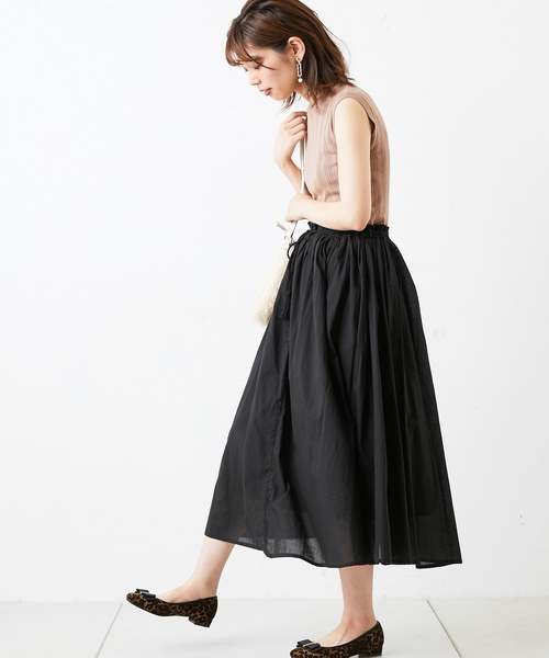 natural couture(ナチュラルクチュール)の「綿ボイルカラースカート(スカート・レディース・ブラック/ベージュ/マスタード/レンガ/ブルー・FREE)」の7枚目の写真